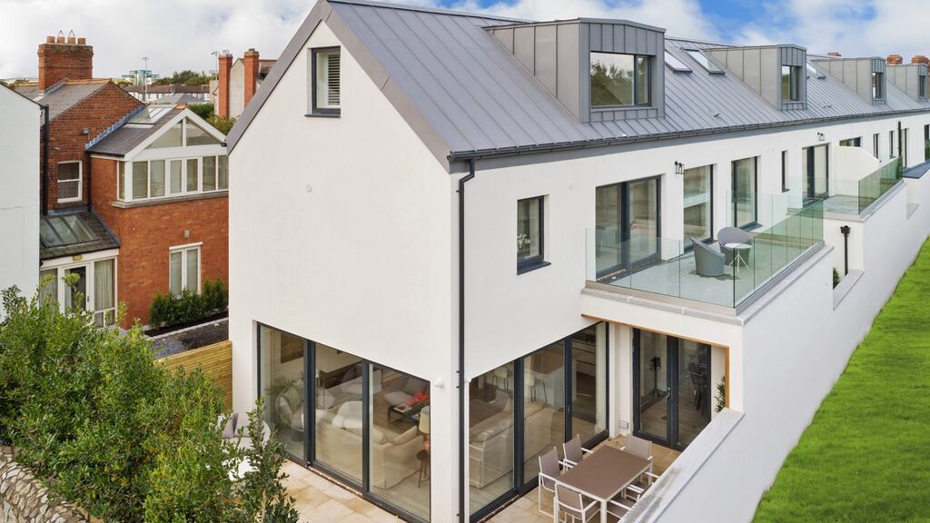 Orchard Lodge Holyrood Park Sandymount Dublin 4