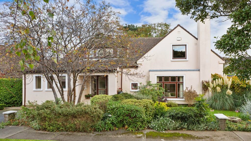 2 Louvain Glade, Clonskeagh,  Dublin 14
