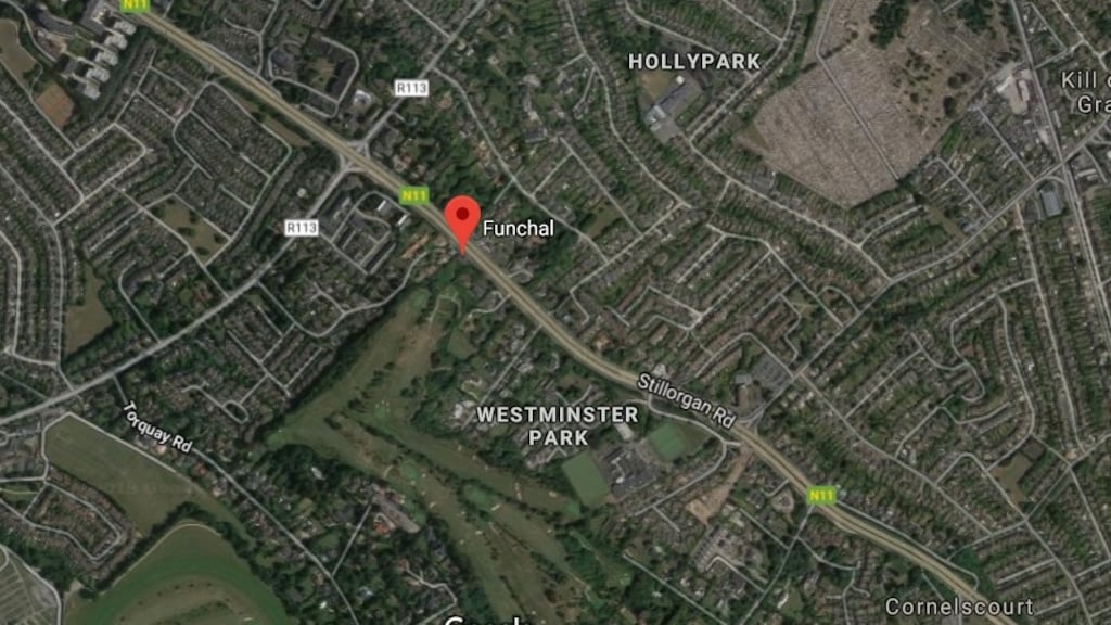 The 0.48 hectare site is located off the Stillorgan Road in Foxrock.