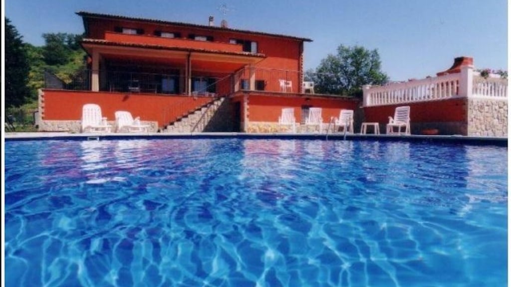 Italy: House in the village of Santa Cristina, 22km from Perugia