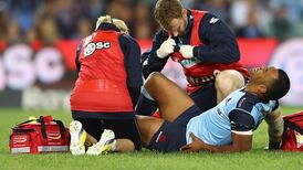 New Wasps signing Kurtley Beale stretchered off for Waratahs