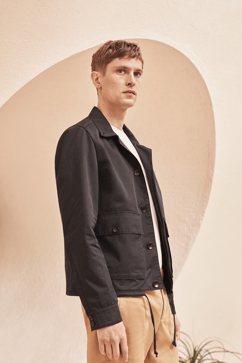 Mango Committed jacket (€69.95), T-shirt (€15.95), and jeans (€39.95).