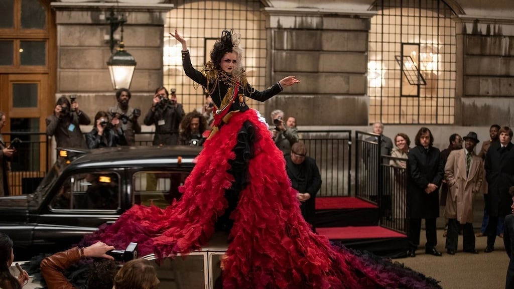 Emma Stone in Cruella