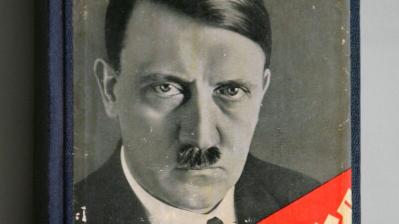 Mein Kampf. grianghraf: david silverman/getty images