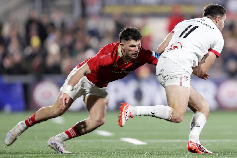 When playing for Munster, Calvin Nash has shown an ability to dominate in defensive collisions. Photograph: Laszlo Geczo/Inpho