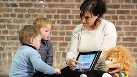 Mobile site to boost sign language resources