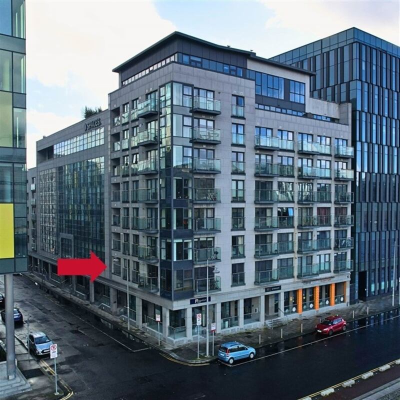 Apt 6, Block D, Butlers Court, Sir John Rogerson's Quay, Dublin 2, is on the first floor.