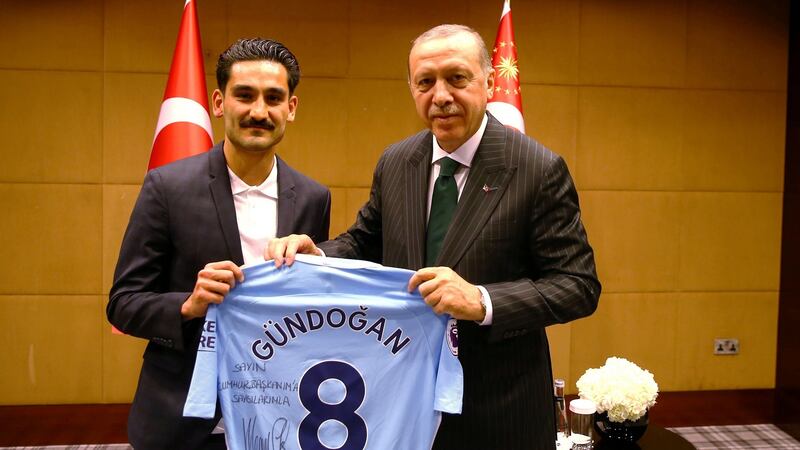 Turkish president Recep Tayyip Erdogan meets Manchester City’s Ilkay Gündogan in London. Photograph: Kayhan Ozer/Presidential Palace/Handout via Reuters
