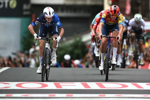 Vingegaard keeps Vuelta lead after team suffer bike thefts but Gaudu closes gap