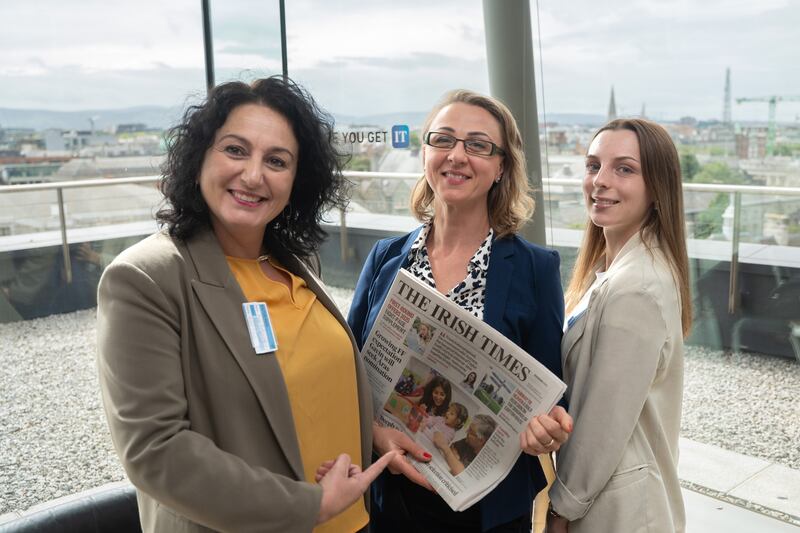 Magdalena Konczyk of Helvetic Clinics (left) and colleagues