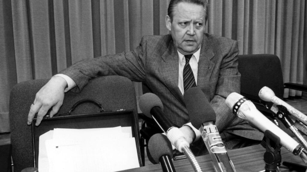 Former Politburo spokesman Guenter Schabowski during a press conference in 1989. Mr Schabowski has died at the age of 86. File photograph: DPA/AFP/Getty Images