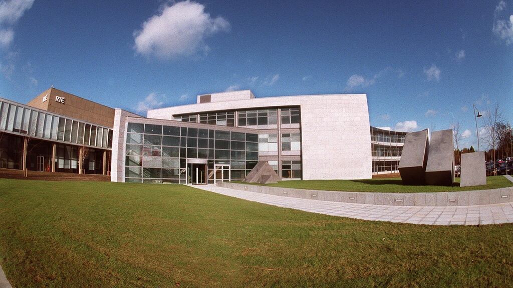 RTÉ: Jonathan Ruane is a lecturer in global economics and management at the Sloan School of Management