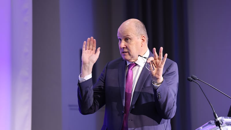 Fianna Fáil insists Ivan Yates  did not provide campaign advice to Jim Gavin team