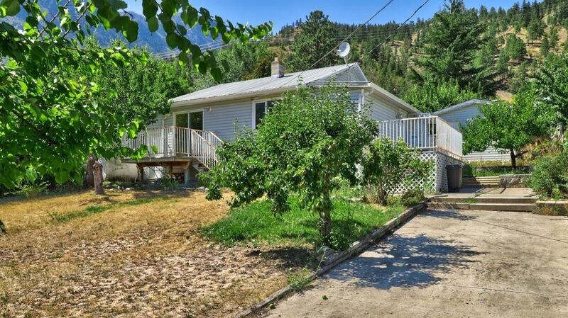 Canadian mountain home