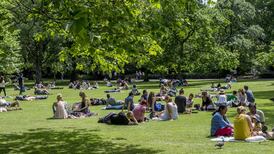 Warm weekend ahead with patches of rainfall in parts