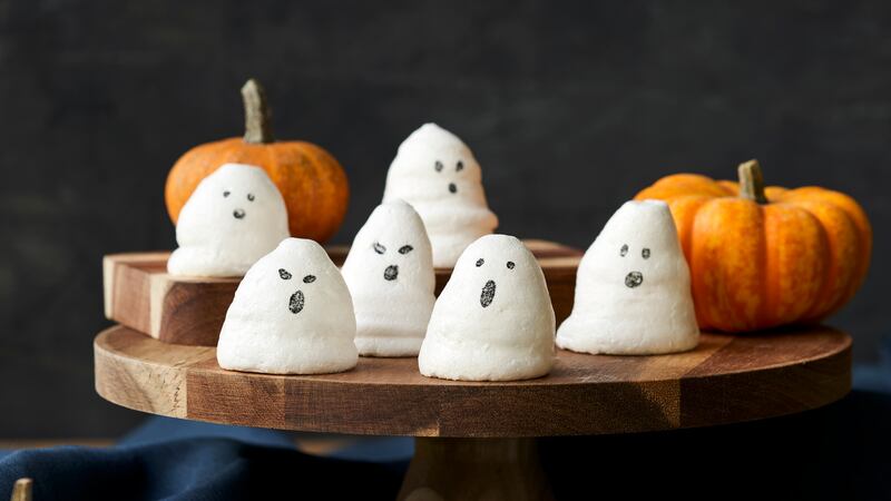 Søstrene Grene meringue ghosts