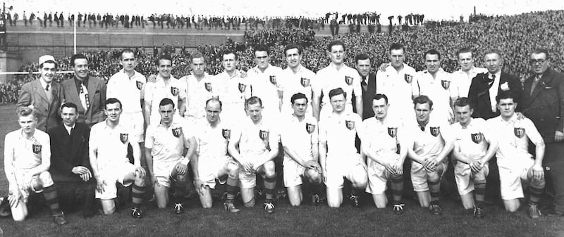 Back L to R: James Quinn, Eugene Quinn (brothers of Fr Peter Quinn), Paddy Jordan, Mick Loftus, John Forde, Joe Gilvarry, Tom Langan, Paddy Irwin, John McAndrew, Dr Jim Laffey (Chairman Mayo GAA Board), Henry Dixon, Liam Hastings, Mick Mulderrig, Gerald Courell (trainer), Pat Conway (treasurer Mayo GAA Board). Front: Willie Casey, Jackie Carney (Trainer) Sean Wynne, Mick Flanagan, Eamonn Mongey, Sean Mulderrig, Fr Peter Quinn, Padraig Carney, Sean Flanagan, Paddy Prendergast, Jimmy Curran, Joe Staunton. Photograph: The Mayo News
