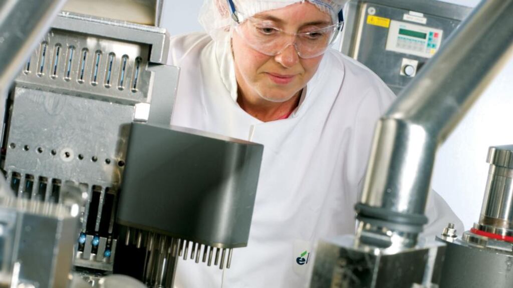 Irish drugmaker Elan, which shares sales of the MS drug Tysabri with Biogen, said yesterday that sales of that medicine grew 14 per cent in the quarter to $456 million.