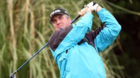 Mooney and Rawluk take first step to tour cards