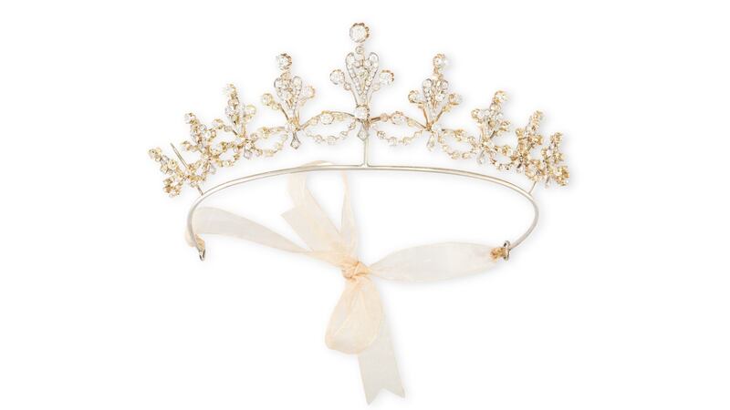 Edwardian diamond tiara necklace €10,000 - €15,000