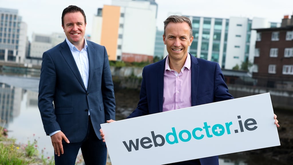 Alan Foy, left, chairman and managing partner, VentureWave Capital, with David Crimmins, WebDoctor’s chief executive. Photograph: Maxwells Dublin