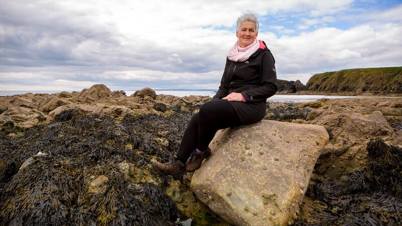 Marie stresses the importance of good foraging practise - cutting the seaweed with a scissors as opposed to pulling it from the root and only taking a small amount to leave enough for the sea animals that rely on it.