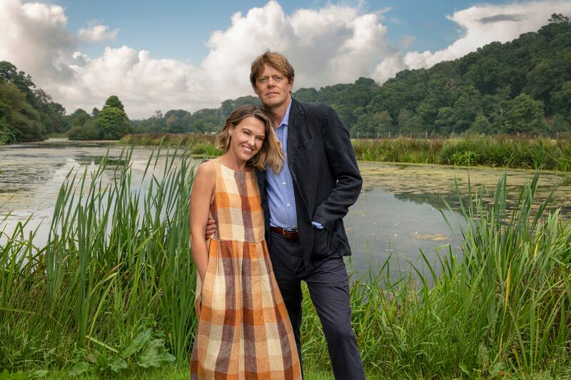 Sally Bretton and Kris Marshall in Beyond Paradise. Photograph: Craig Hardie