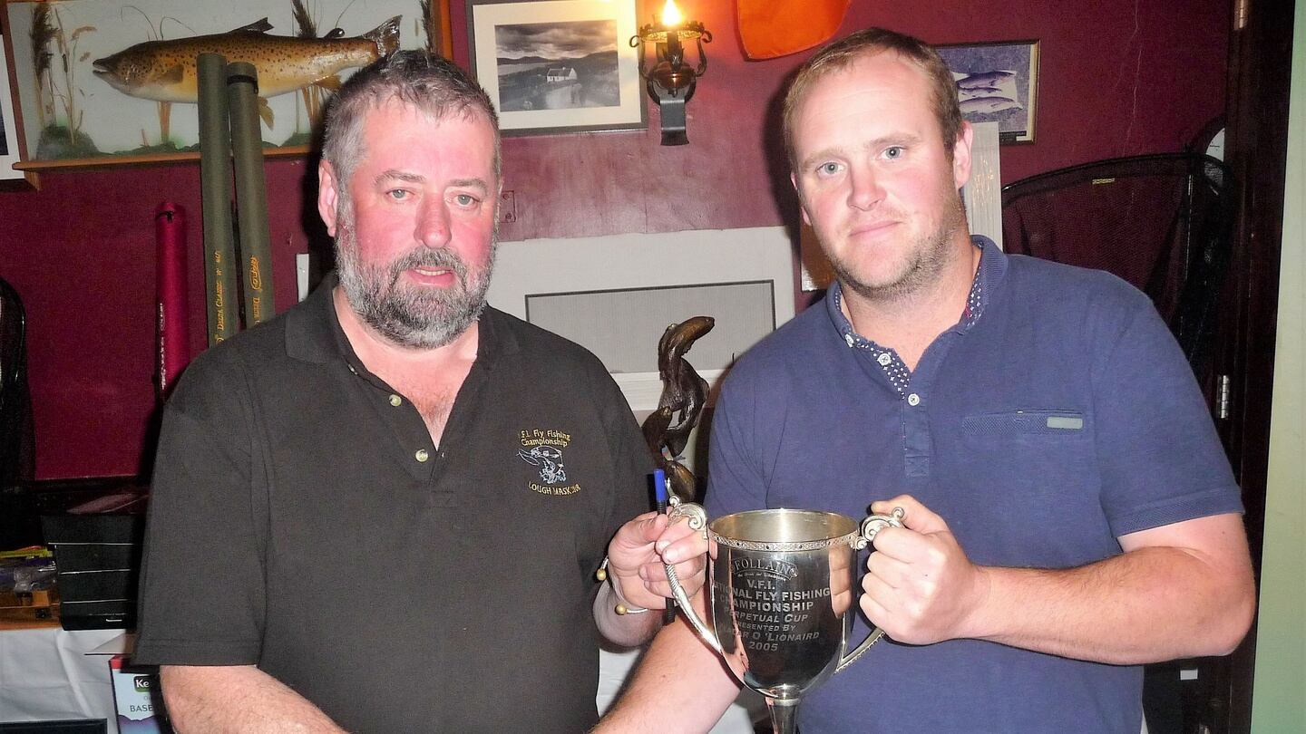 Vintner’s competition winner Patrick McCarthy (right) , with secretary Tom Sweeney.