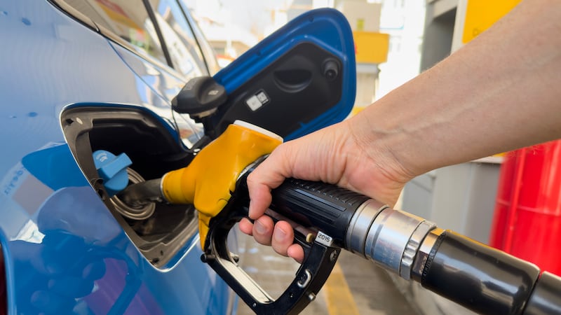 Drivers leave garage without paying for fuel on a daily basis, court hears