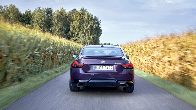 The 2 Series Coupe is not smooth and does not glide like the larger 4 Series Coupe. Instead, it’s like a four-wheeled Jack Russell terrier – all attitude and feisty aggression