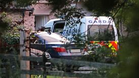 Man due in court after allegedly holding family at gunpoint