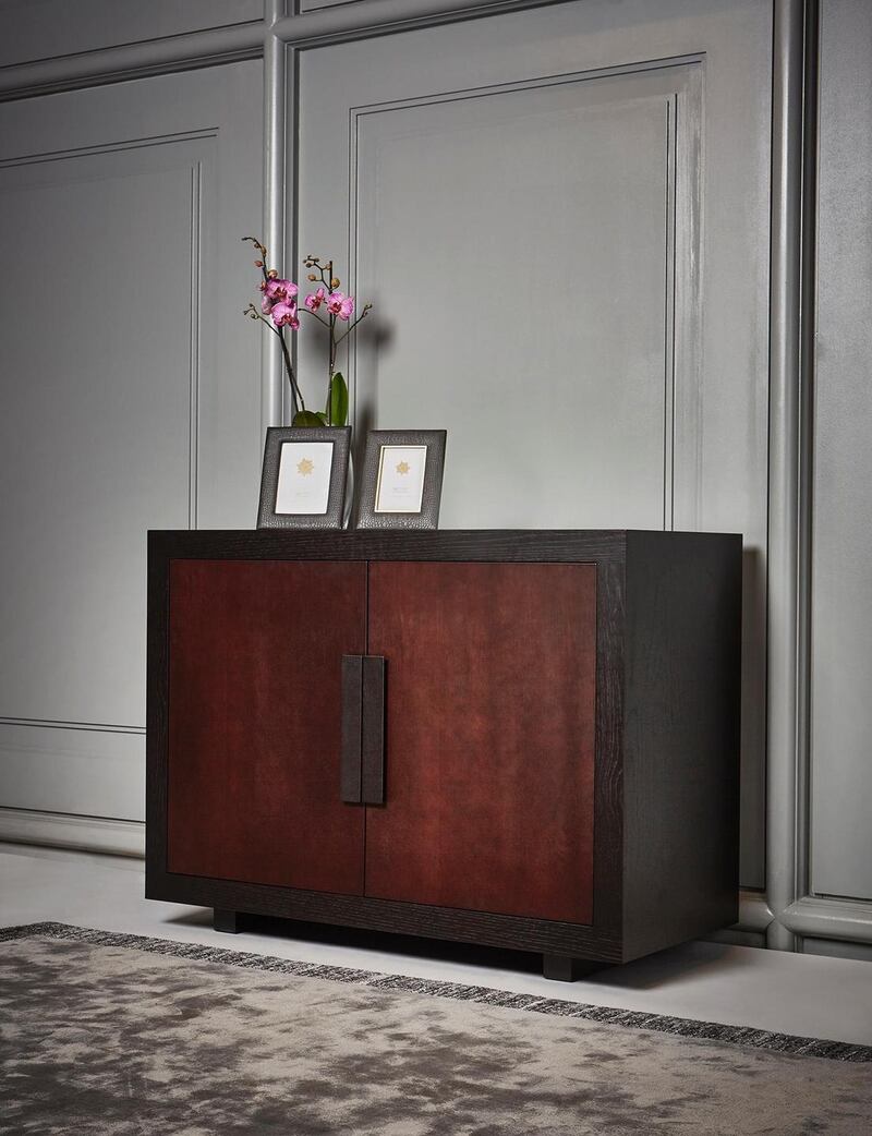 Two tone oak veneer sideboard measuring  173x80x38cm and priced at €1500