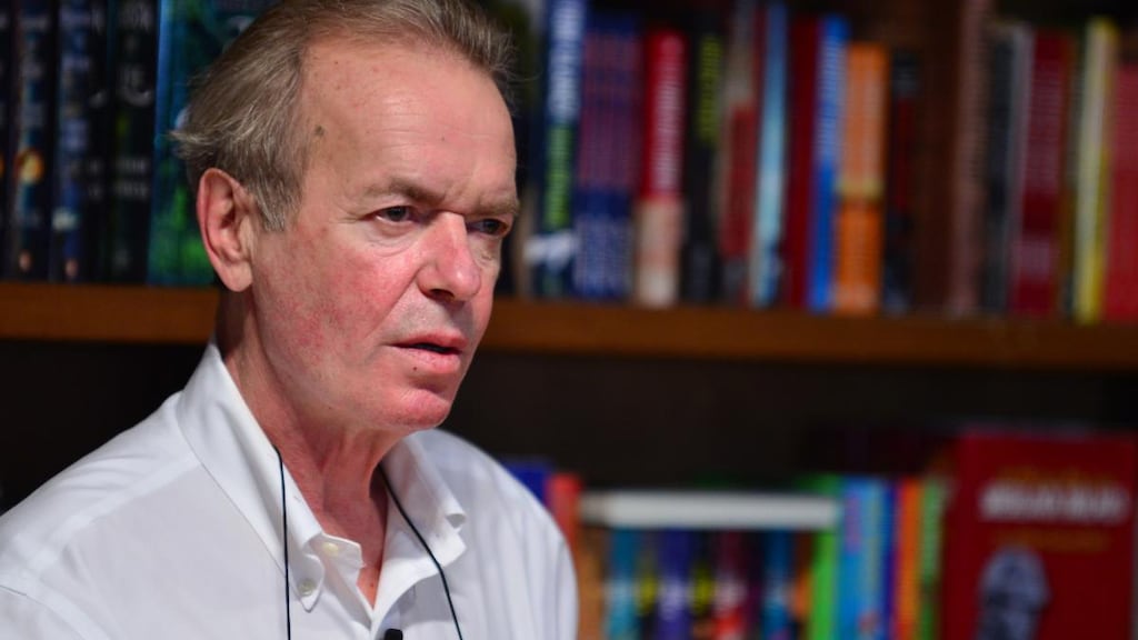 Martin Amis: The only places Inside Story makes any impact are where it is straightforward and sentimental.