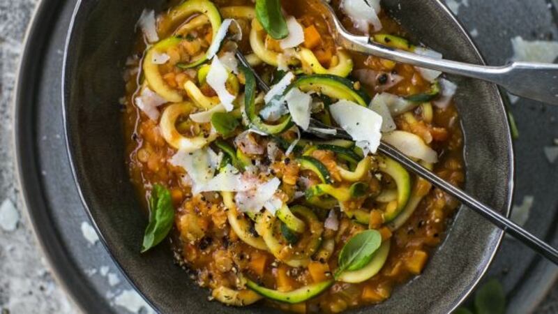 Healthy lentil ragu with ‘courgetti’