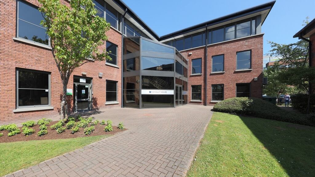 Hainault House was refurbished fully and upgraded by Jones Investments in advance of its sale.