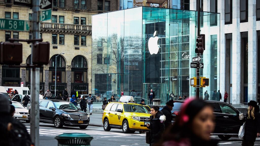 Apple is expected to report iPhone sales increased slightly more than 1 per cent in the holiday quarter when it announces earnings on Tuesday, its slowest growth ever and far from the double-digit growth investors have come to expect. (Photograph: Chris Goodney/Bloomberg)