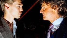 A star among stars: Tom Cruise turns lunch for Oscar nominees into meet-and-greet