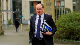 What are the reasons behind the apparent exodus of TDs from Fine Gael?