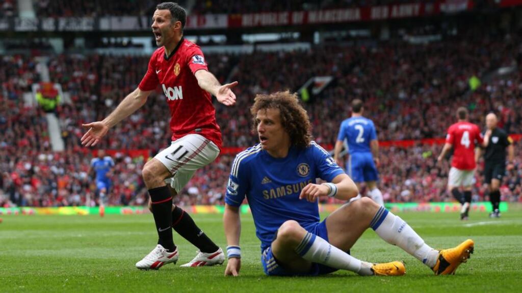 Ryan Giggs of Manchester United appeals to the linesman after David Luiz of Chelsea goes to ground at Old Trafford. Photograph: Alex Livesey/Getty Images