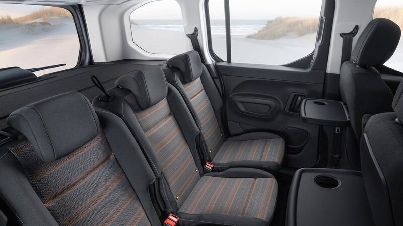 There is plenty of room in the back of the Combo-e