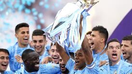 Man City’s Fernandinho signs one-year contract extension