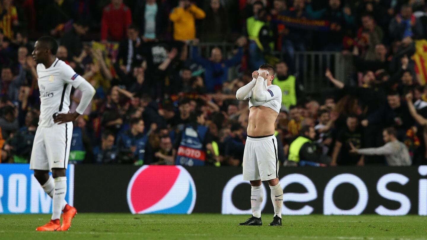Marco Verratti stands dejected at the end. Photo: Albert Gea/Reuters
