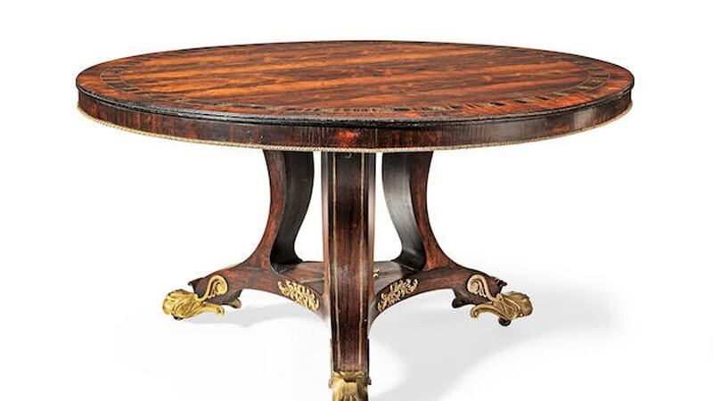 Fine Regency rosewood, cut brass and gilt bronze mounted breakfast table in the manner of George Oakley, €20,000- €30,000