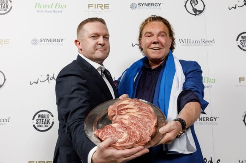 Richie Wilson, chair of judges, with World Steak Challenge 2019 Champion, John Sashi-Nielsen, director of JN Meat International (Finland), with the prize-winning ribeye. Photograph: Global Meat News