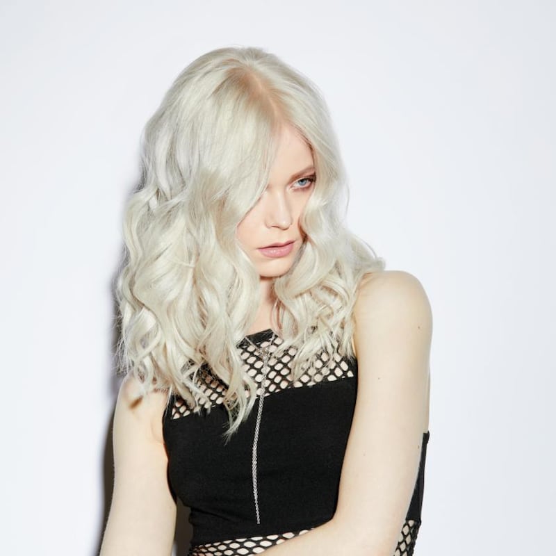 Ghd Oracle: texture bend curls