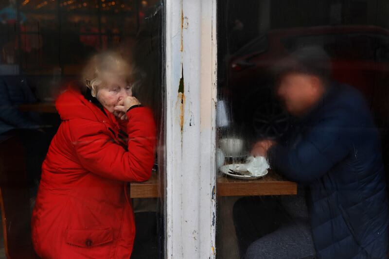 David Stephenson (Wicklow), Ann and Ollie, Main Street, Wexford, 2023, photograph