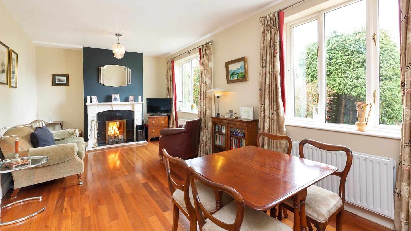 Living/diningroom at 10 Merville Avenue, Stillorgan, Co Dublin