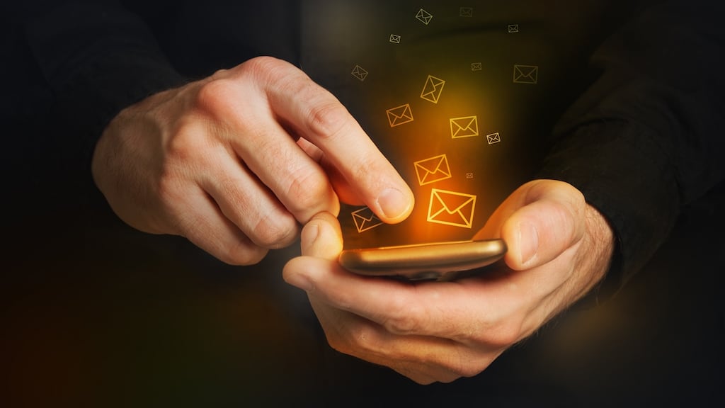 Android Pay will allow smartphone users to take advantage of payment apps provided by banks, credit card providers and retailers to either buy goods in stores or using retailer websites.