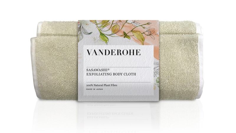 Vanderohe Sasawashi exfoliating body cloth@ €20.35 at vanderohe.com