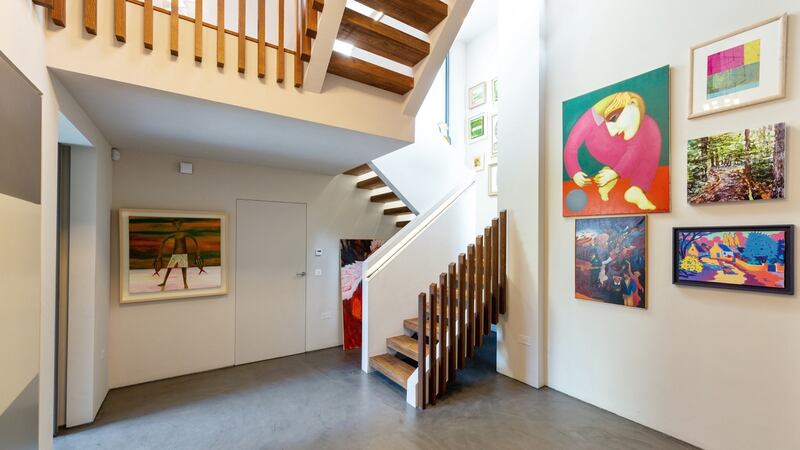 12 Sandycove Avenue North